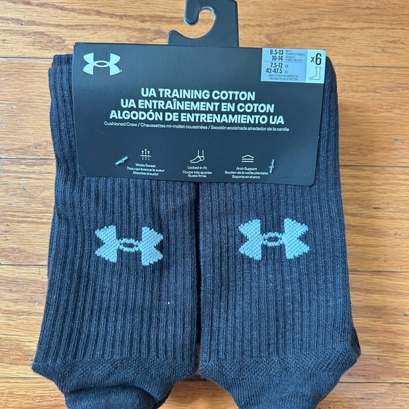 NWT Under Armour Men's training cotton crew socks 6 pairs - Picture 1 of 4